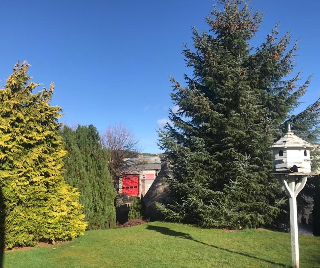 Garden Park Guest House Grantown-on-Spey Exteriör bild